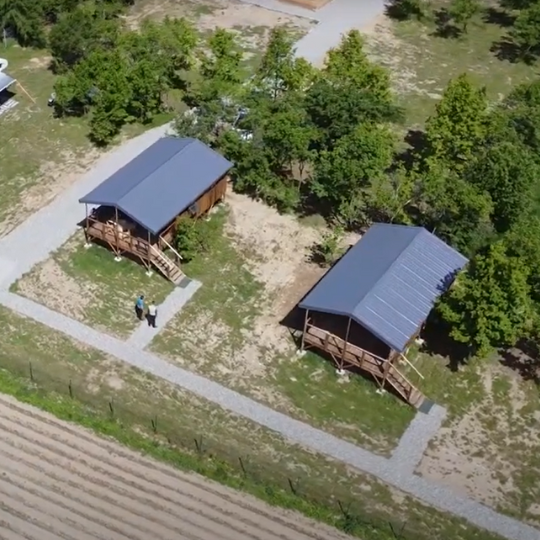 povestea lui Paul cu cabane CASArbor